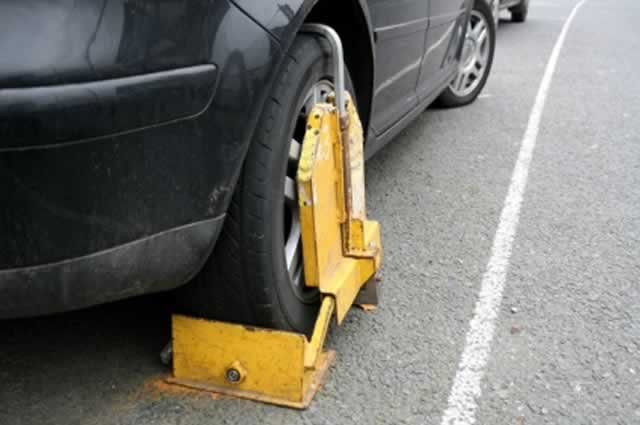 Bulawayo lawyer fights vehicle clamping in court
