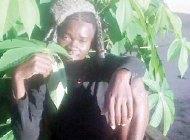 Man kills friend over R3