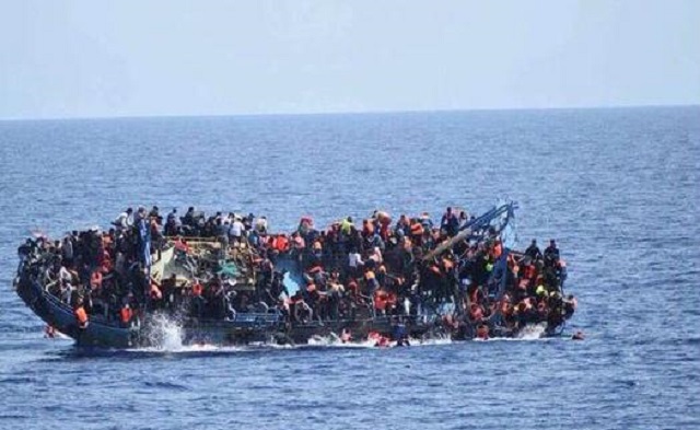 Refugee boat capsizes off Libya coast