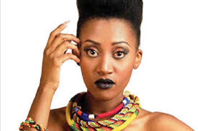 Mbo Mahocs for Durban July