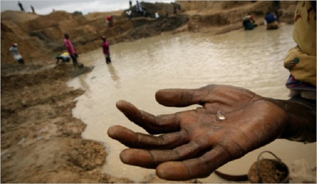 China dismisses Marange diamond looting claims