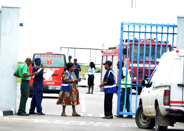 MOCK PLANE CRASH PANIC – 7 cops injured in JMN Airport ‘accident’ rush