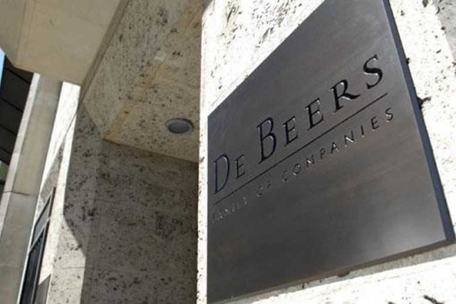 Botswana, Angola hold talks as both seek control of De Beers