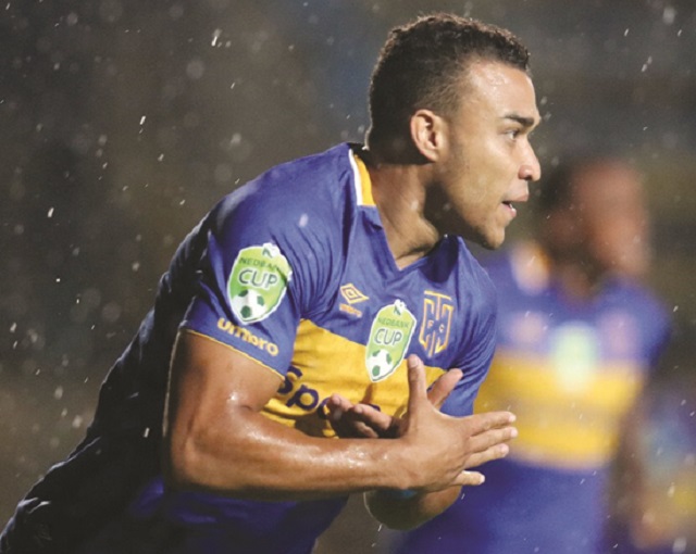 Debutant Rusike scores within 82 seconds