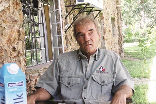 Safari operators hail President