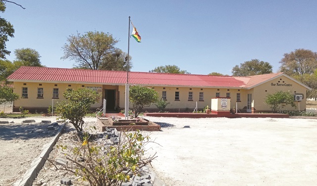 1 000 primary schools register for CBZ debate