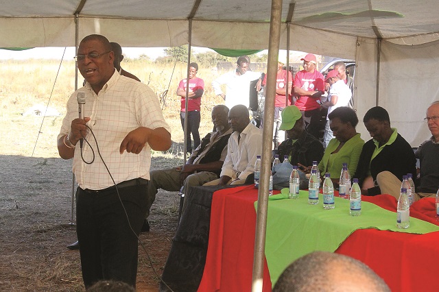 Welshman Ncube mocks other opposition parties