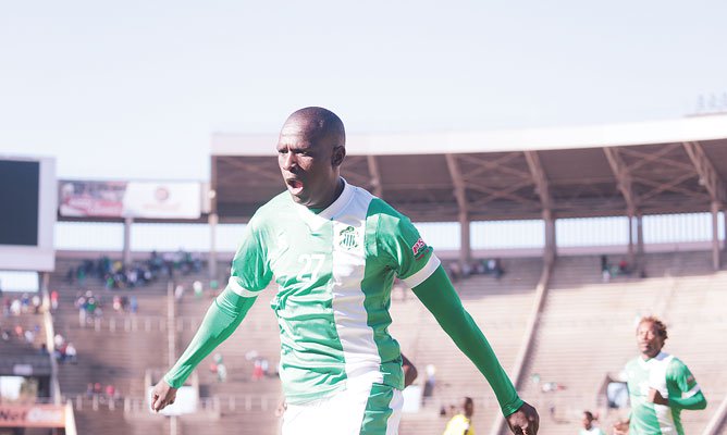 Caps striker wants out of contract