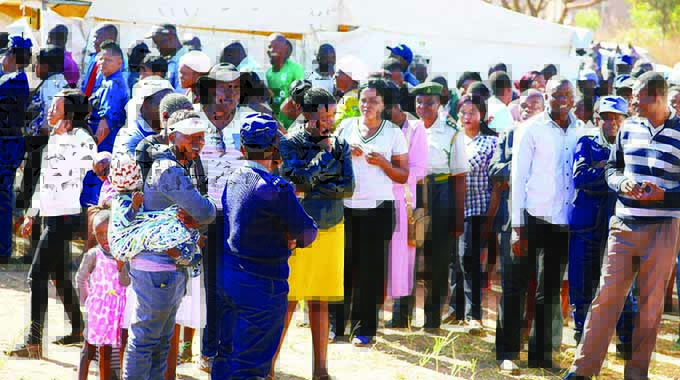 BREAKING NEWS: Zanu-PF in early lead