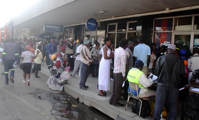 EcoCash glitches leave thousands stranded