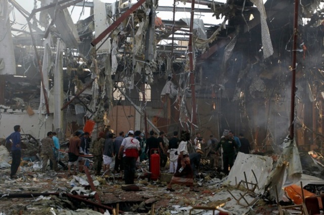 Dozens killed in Saudi air raids in Yemen city