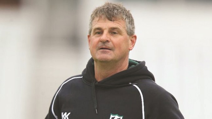 Rhodes expects a ‘wounded animal’ in Zim