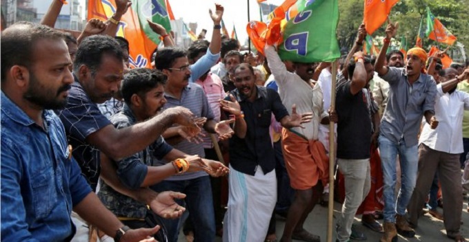 Dozens arrested around Indian temple