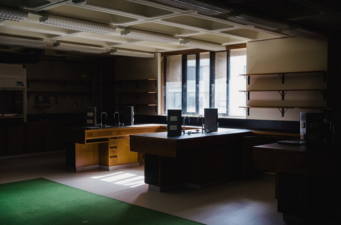 School abandons ‘haunted’ science lab