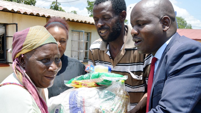 Bulawayo mayor urges generosity