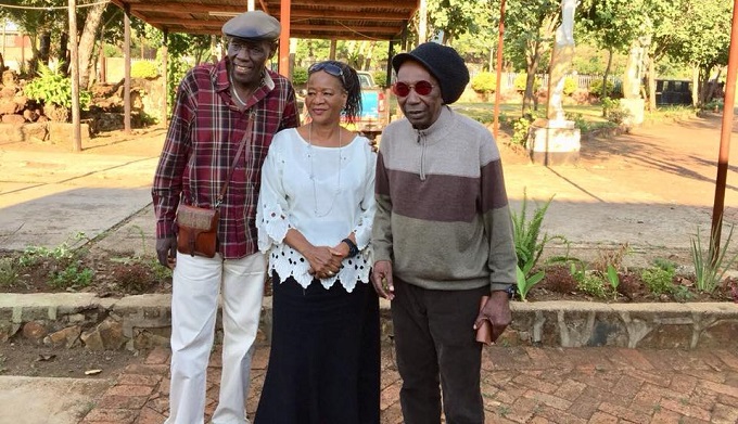 Tuku, Mapfumo should consider retirement