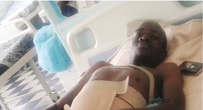 Broken spinal cord teacher seeks help