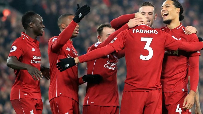 Liverpool thump Newcastle to extend lead