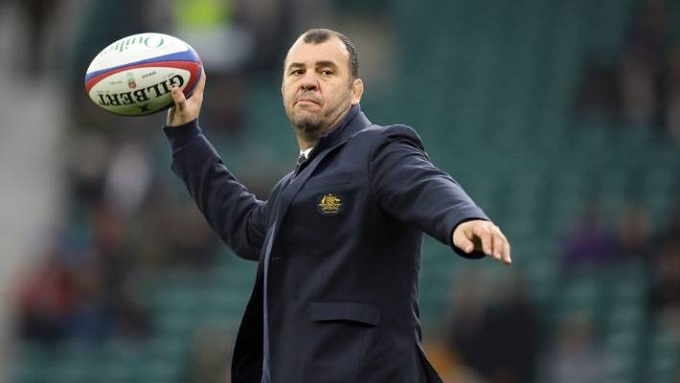Wallabies coach Cheika survives axe