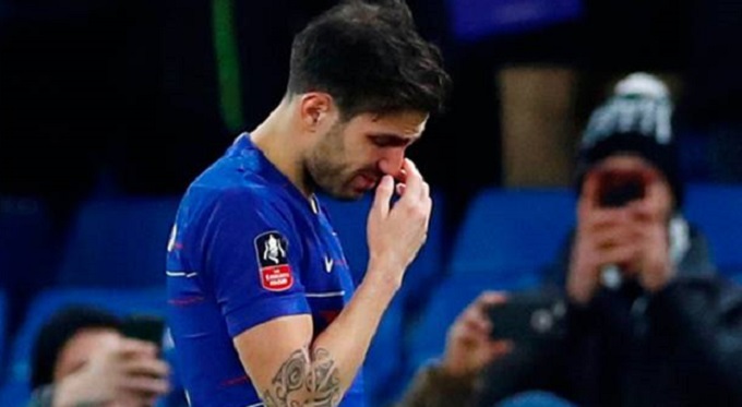 Fabregas bids emotional farewell