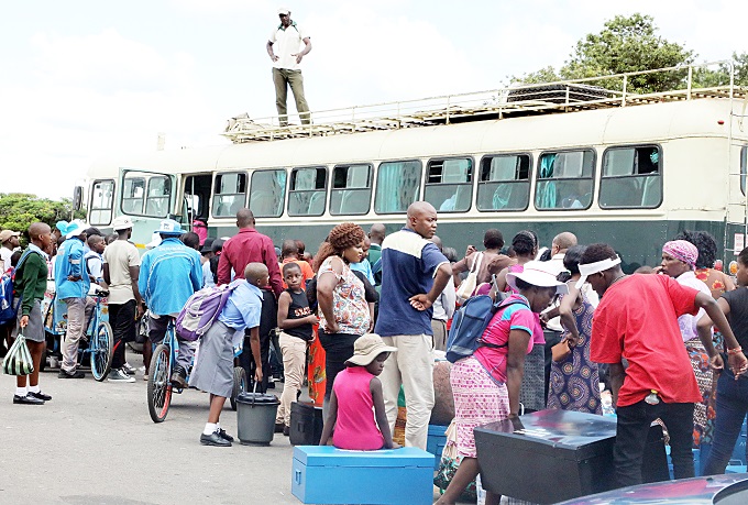 Boarding schools demand groceries