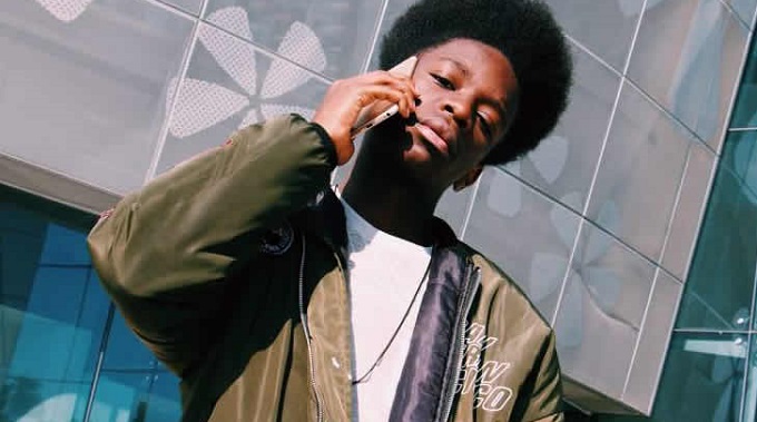 Mr Eazi selects Union 5