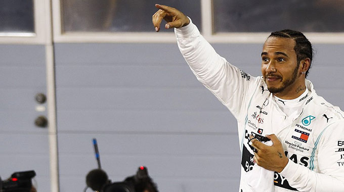 Hamilton wins Bahrain GP after Leclerc loses power