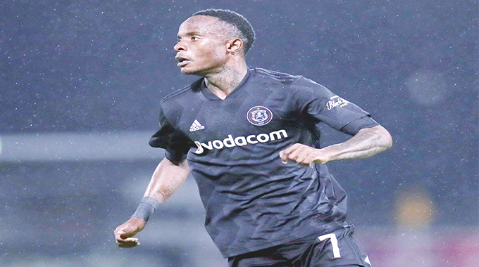 Kuda Mahachi rallies Pirates