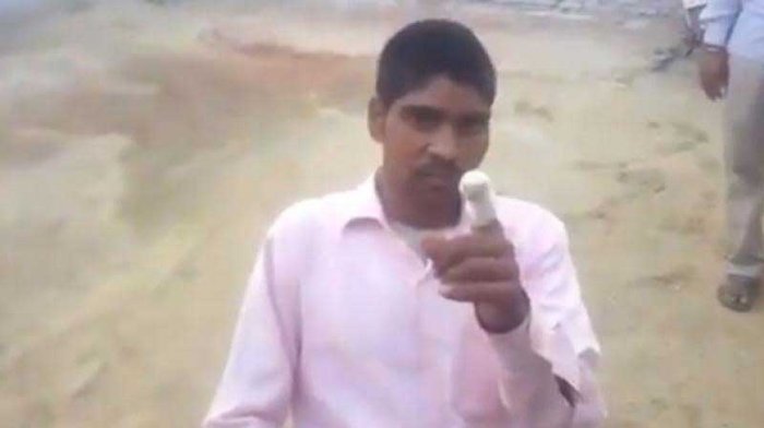 Man cuts off own finger after voting for wrong party