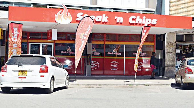 New fast food outlet opens
