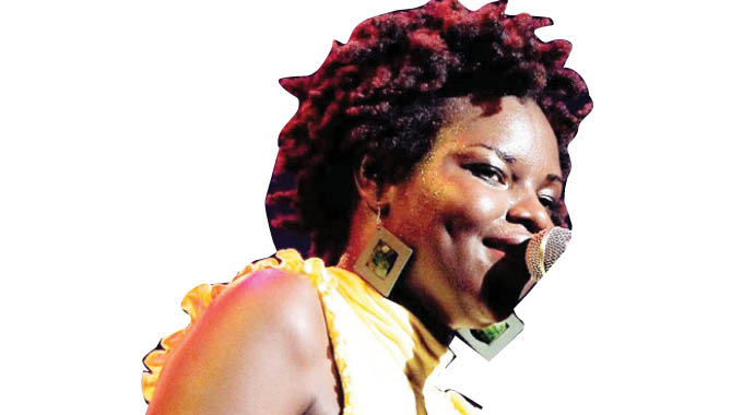 Tuku b-day bash snub for Selmor