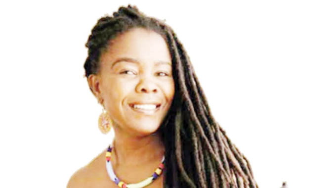Busi Ncube returns to support Bulawayo gallery refurb