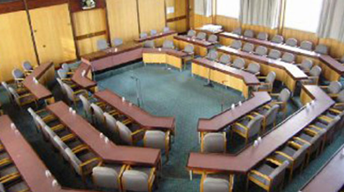 Nkayi managers fight at council chambers