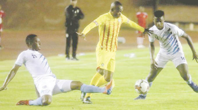 Zebras hold Warriors