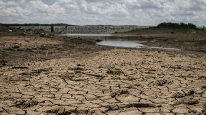 Mat South falls below crop target
