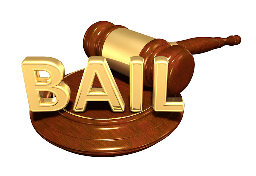 Machete-wielding ‘gangsters’ seek bail