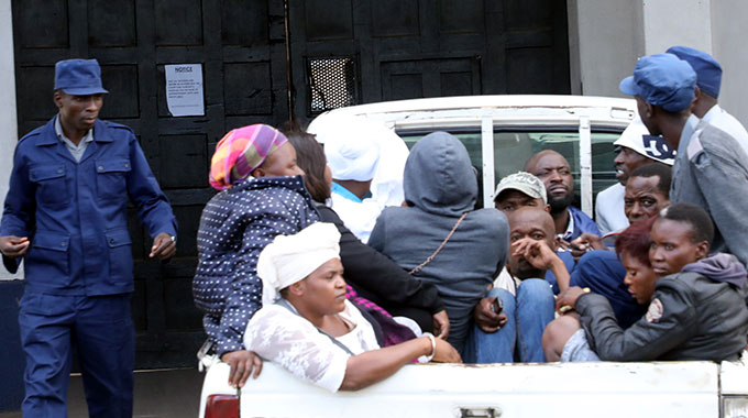 150 illegal forex dealers arrested