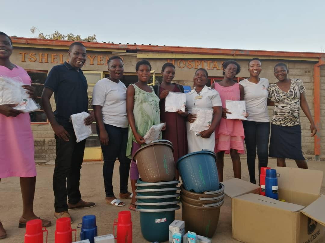 Umusa Health Care Trust donates medical supplies to Tshelanyemba Hospital in Matobo district