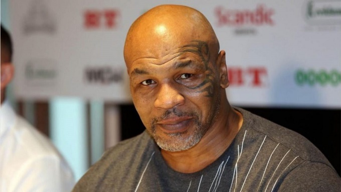 Foreman begs Tyson to reconsider boxing return