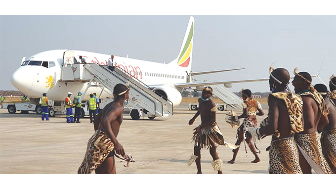Ethiopian Airlines resumes Victoria Falls route