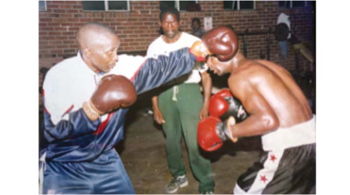 Striker Ndlovu fights cancer in the ring