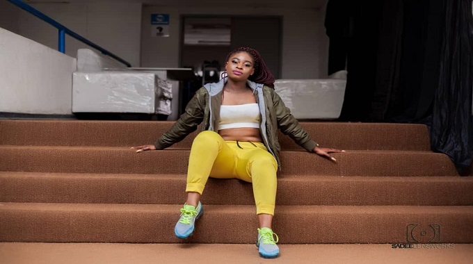 Sweet Mobby shines on debut SA performance