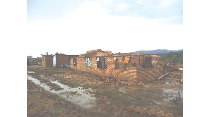 Heavy downpour destroys 20 homesteads in Shurugwi
