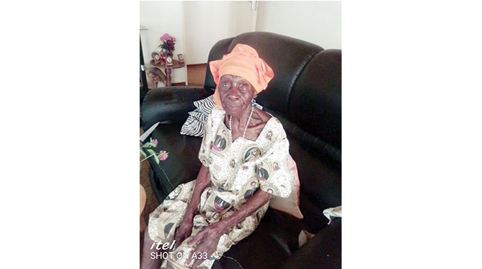 Super-centenarian Gogo Chifamba dies