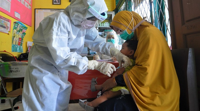 Measles cases hit 23-year high as WHO warns children left unvaccinated due to COVID-19 pandemic