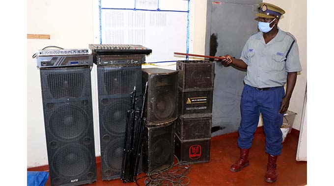 15 arrested at birthday bash…100 merry-makers attack cops