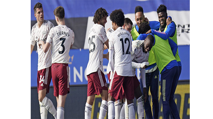 Gunners fight back again at Leicester
