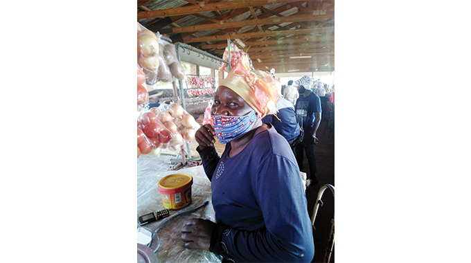Victoria Falls council okays informal traders