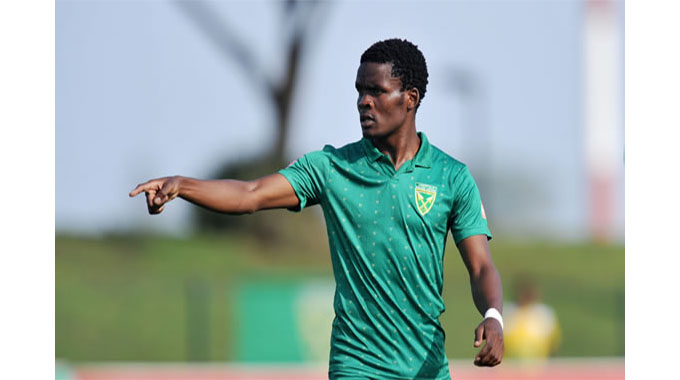 Deco, Chirinda for Chicken Inn return