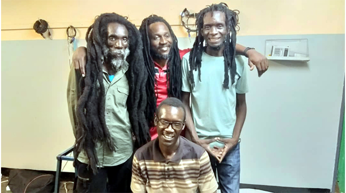Zig-Zag Band back in studio
